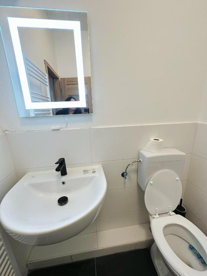 2 Schlafenzimmer Waschmaschine Eller Dusseldorf Exterior photo